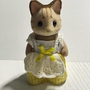 Calico Critters Sylvanian Family stripped cat with Yellow Dress